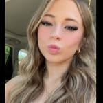 @_kendra.blackburn - Instagram