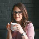 Kendra Gill | Mad Couch Co | DOO - @madcouchco - Instagram