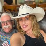 Kendra Standley - @woodyzgirl - Instagram