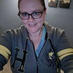 Kenna Hall - @ladypeacek - Instagram