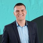 Kennedy A. Becker - Facebook