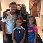 Kenneth Ayers - @kennethayers5 - Instagram