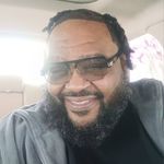 Kenneth Exum - @snoozeexum - Instagram