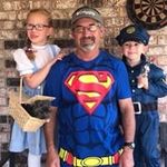 Kenneth Lyons - @kennethlyons9830 - Instagram
