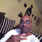 Kenneth Mitchell - @kennethmitchell309 - Instagram