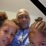 Kenneth Mitchell - @kenneth.mitchell.54390 - Instagram