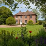 Kent Downs Location House - @georgianhouse_onthehill - Instagram
