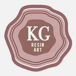 Keri Gillespie - @kg.resinart - Instagram