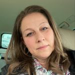 Kerri Lloyd-Martin - @travelingbykerri - Instagram