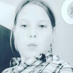 keri mckee - @soxandkc2215 - Instagram