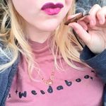 Kerri Bruce - @queenweedaboo - Instagram