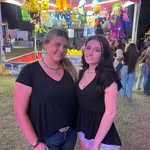 Kerri - @kerrilynn_burton - Instagram