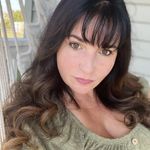 Kerri Perkins Hill - @spying_ur_insta - Instagram