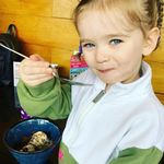 Kerri Simpson - @kerri.simpson.79 - Instagram