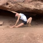 Keri Wenzel - @yogikeri - Instagram