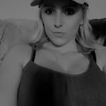 Kerry Collier - @kerry.sharp.718 - Instagram