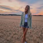 Kerry Hansen - @kerrylouisehansen - Instagram