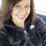 Kerrie White - @kerriemoo2013 - Instagram
