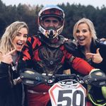 Kerry Comer - @kerrylcomer - Instagram