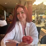 Kerry x - @kerryhardman_ - Instagram