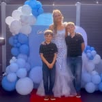 Kerry Hutton - @kerry_hutton_3 - Instagram
