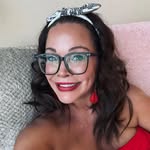 Kerry (Manning) Vega - @momtothefab4 - Instagram