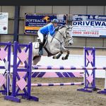 Kerry Peach - @dauntless_equine_ - Instagram