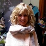 Kerry Strong - @kerrycstrong - Instagram