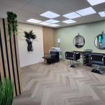 Kerry Thomson - @getupglowbeauty - Instagram