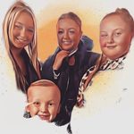 Kerry Honey - @kerrytuck26 - Instagram
