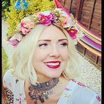 Kerry Ware - @kerryroseware - Instagram