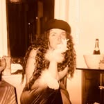 Kerry Weston - @escapetothevintage - Instagram