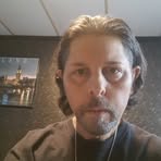 Kevin Esch - Facebook