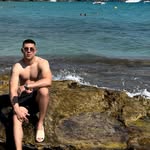 Kevin Meneses - @kevinmenesss - Instagram