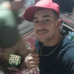 Kevin Monzon - @kevin_las_flores244 - Instagram