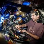 Dj Kevin Petricorena - @kevinpetricorena - Instagram