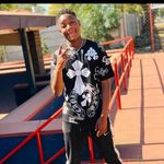 @_khalil_flowers - Instagram