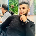 Ezzi Khalil - @khalilroyals - Instagram