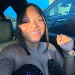 Kia Adams - @onlysummerrose_ - Instagram