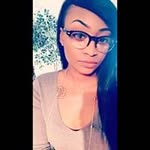 Kiana Robinson - @kianatperry - Instagram