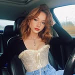 Kira Mcbride - @feistyfacials - Instagram