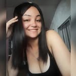 Kiara Wares - @kiaraa_wares - Instagram