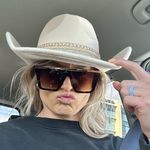 Kiersten Brown - @khu_bro - Instagram