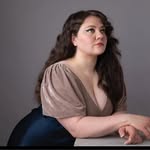 Kiersten Hall - @_dogpera_ - Instagram