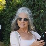 Kim Abraham - @kiki_dootoo - Instagram
