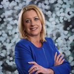 Kim Bartley - @wnyclosetlady - Instagram