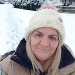 Kim Beal - @kimbeal24812 - Instagram