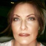 Kimberly R. Bostwick - @sandcastlekb - Instagram