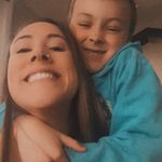 Kim Burbank - @kiiimbo24 - Instagram