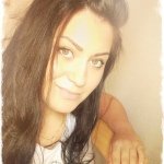 Kimmy - @kimburnside - Instagram